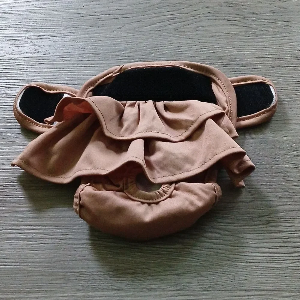 Wegreeco tan reusable female ruffle dog diaper heat bladder issue Sz S NWOT